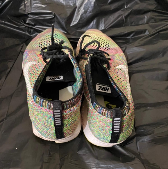 NIKE SNEAKERS 🔥 - Picture 6 of 10